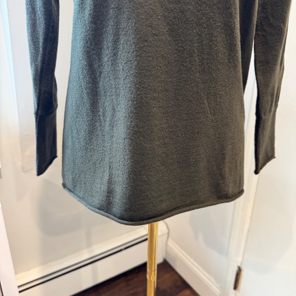 LABO.ART Olive Italian Wool Crew Neck Sweater | Size 2 (Small) - Picture 4 of 10